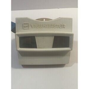 Vintage 1970’s GAF View-Master Viewer Red & White VTG Toy Stereoscope #1